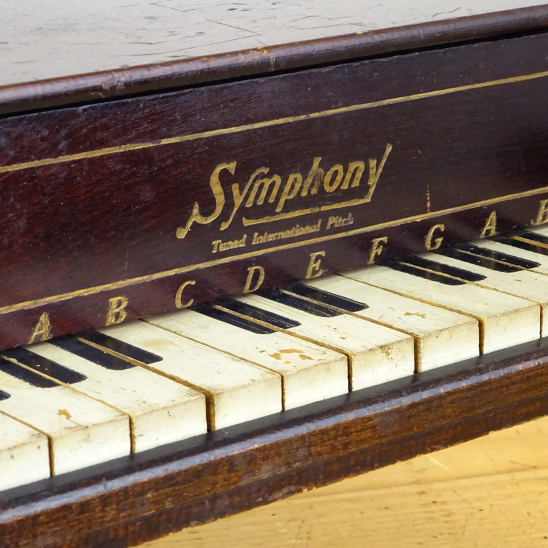 ヴィンテージ Symphony トイ ピアノ | アンティークショップ Home